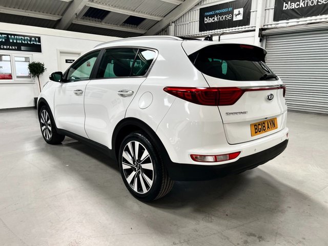 View our KIA SPORTAGE