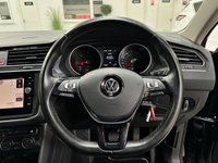 USED 2020 70 VOLKSWAGEN TIGUAN 2.0 MATCH TDI DSG 5d 148 BHP APPLEPLAY+SATNAV+REARCAM+19"S