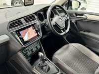 USED 2020 70 VOLKSWAGEN TIGUAN 2.0 MATCH TDI DSG 5d 148 BHP APPLEPLAY+SATNAV+REARCAM+19"S