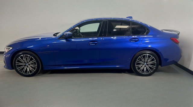 2020 BMW 3 SERIES - Photo 7