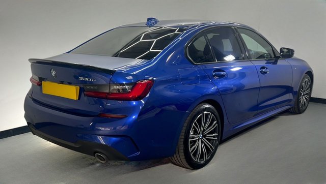 2020 BMW 3 SERIES - Photo 2