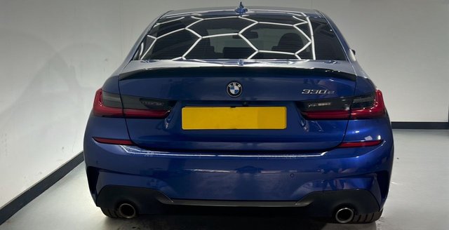 2020 BMW 3 SERIES - Photo 5