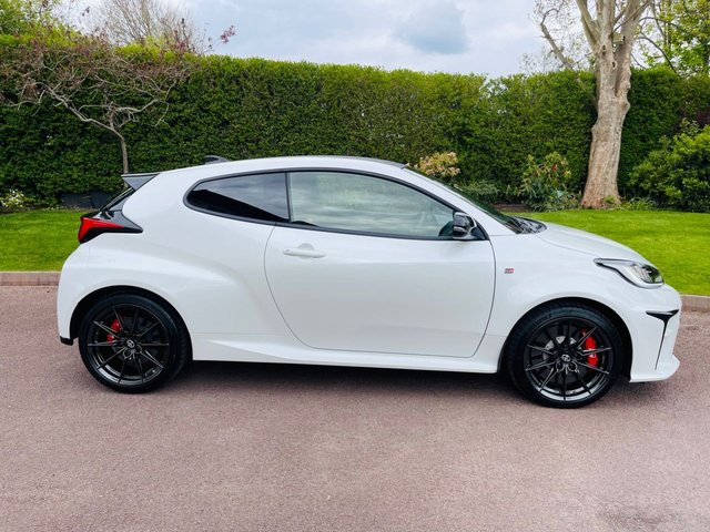 View our TOYOTA YARIS