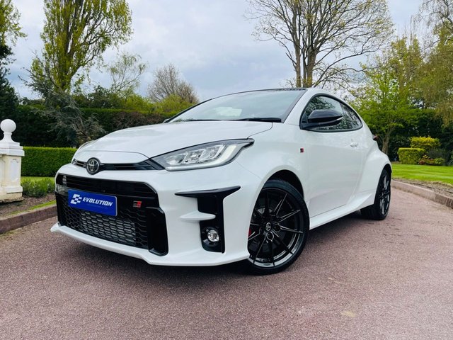 2021 21 Toyota Yaris 1.6 GR-Y CIRCUIT 3d 257 BHP