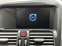 USED 2015 65 VOLVO XC60 2.0 D4 SE NAV 5d 188 BHP 40951 Miles High Gloss Black, Black Leather Interior,