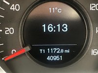 USED 2015 65 VOLVO XC60 2.0 D4 SE NAV 5d 188 BHP 40951 Miles High Gloss Black, Black Leather Interior,