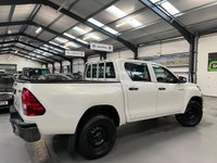 USED 2017 17 TOYOTA HI-LUX 2.4L ACTIVE 4WD D-4D DCB 0d 148 BHP 2 Owners, Excellent Value