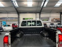 USED 2017 17 TOYOTA HI-LUX 2.4L ACTIVE 4WD D-4D DCB 0d 148 BHP 2 Owners, Excellent Value