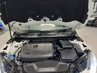 USED 2018 68 VOLVO V40 2.0L T2 R-DESIGN NAV PLUS 5d 121 BHP 1 Previous Owner, Nav, Camera