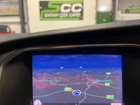 USED 2018 68 VOLVO V40 2.0L T2 R-DESIGN NAV PLUS 5d 121 BHP 1 Previous Owner, Nav, Camera