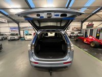 USED 2014 64 MITSUBISHI OUTLANDER 0L PHEV GX 4HS 5d 162 BHP Towbar, Leather