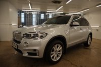 USED 2016 65 BMW X5 2.0 XDRIVE40E SE 5d 242 BHP IN FABULOUS GLACIER SILVER WITH BLACK DAKOTA LEATHER INTERIOR WITH FACTORY EXTRAS OF PANORAMIC SUNROOF, SUN PROTECTION GLAZING, REVERSING ASSIST CAMERA & SURROUND VIEW