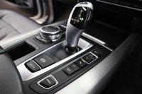USED 2016 65 BMW X5 2.0 XDRIVE40E SE 5d 242 BHP IN FABULOUS GLACIER SILVER WITH BLACK DAKOTA LEATHER INTERIOR WITH FACTORY EXTRAS OF PANORAMIC SUNROOF, SUN PROTECTION GLAZING, REVERSING ASSIST CAMERA & SURROUND VIEW