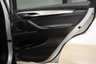 USED 2016 65 BMW X5 2.0 XDRIVE40E SE 5d 242 BHP IN FABULOUS GLACIER SILVER WITH BLACK DAKOTA LEATHER INTERIOR WITH FACTORY EXTRAS OF PANORAMIC SUNROOF, SUN PROTECTION GLAZING, REVERSING ASSIST CAMERA & SURROUND VIEW