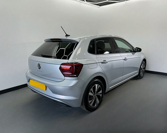 2021 VOLKSWAGEN POLO - Photo 2