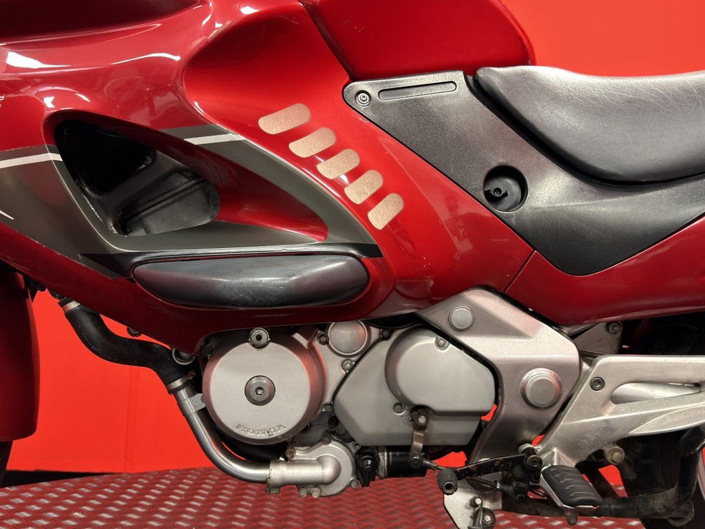 USED 1999 T HONDA NT650V DEAUVILLE TRADE BIKES AT TRADE PRICES 15 SERVICE STAMPS!!