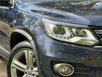 USED 2013 13 VOLKSWAGEN TIGUAN 2.0 R LINE TDI BLUEMOTION TECH 4MOTION DSG 5d 139 BHP 