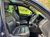 USED 2013 13 VOLKSWAGEN TIGUAN 2.0 R LINE TDI BLUEMOTION TECH 4MOTION DSG 5d 139 BHP 