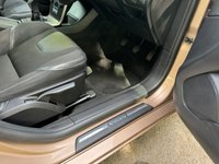 USED 2012 62 VOLVO V40 1.6 T3 SE 5d 148 BHP 