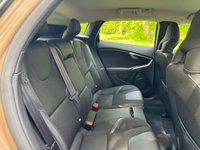 USED 2012 62 VOLVO V40 1.6 T3 SE 5d 148 BHP 