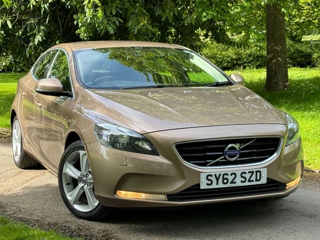 2012 62 Volvo V40 1.6 T3 SE 5d 148 BHP