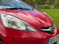 USED 2010 60 HONDA JAZZ 1.3 I-VTEC SI 5d 98 BHP 