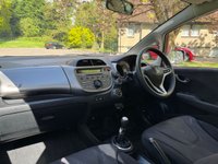 USED 2010 60 HONDA JAZZ 1.3 I-VTEC SI 5d 98 BHP 