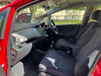 USED 2010 60 HONDA JAZZ 1.3 I-VTEC SI 5d 98 BHP 