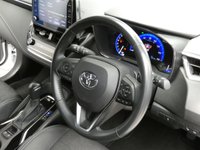 USED 2021 71 TOYOTA COROLLA 2.0 DESIGN 5d 181 BHP SAT NAV PART LEATHER REAR CAMERA PARKING SENSORS 1 OWNER TOYOTA WARRANTY TILL SEPT 2031