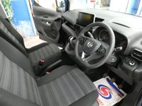 USED 2020 20 VAUXHALL COMBO LIFE 1.5 ENERGY XL S/S 5d 101 BHP 5/7 SEATS CRUISE PARKING SENSORS 1 OWNER SERVICE HISTORY 6 MONTHS GOLD WARRANTY