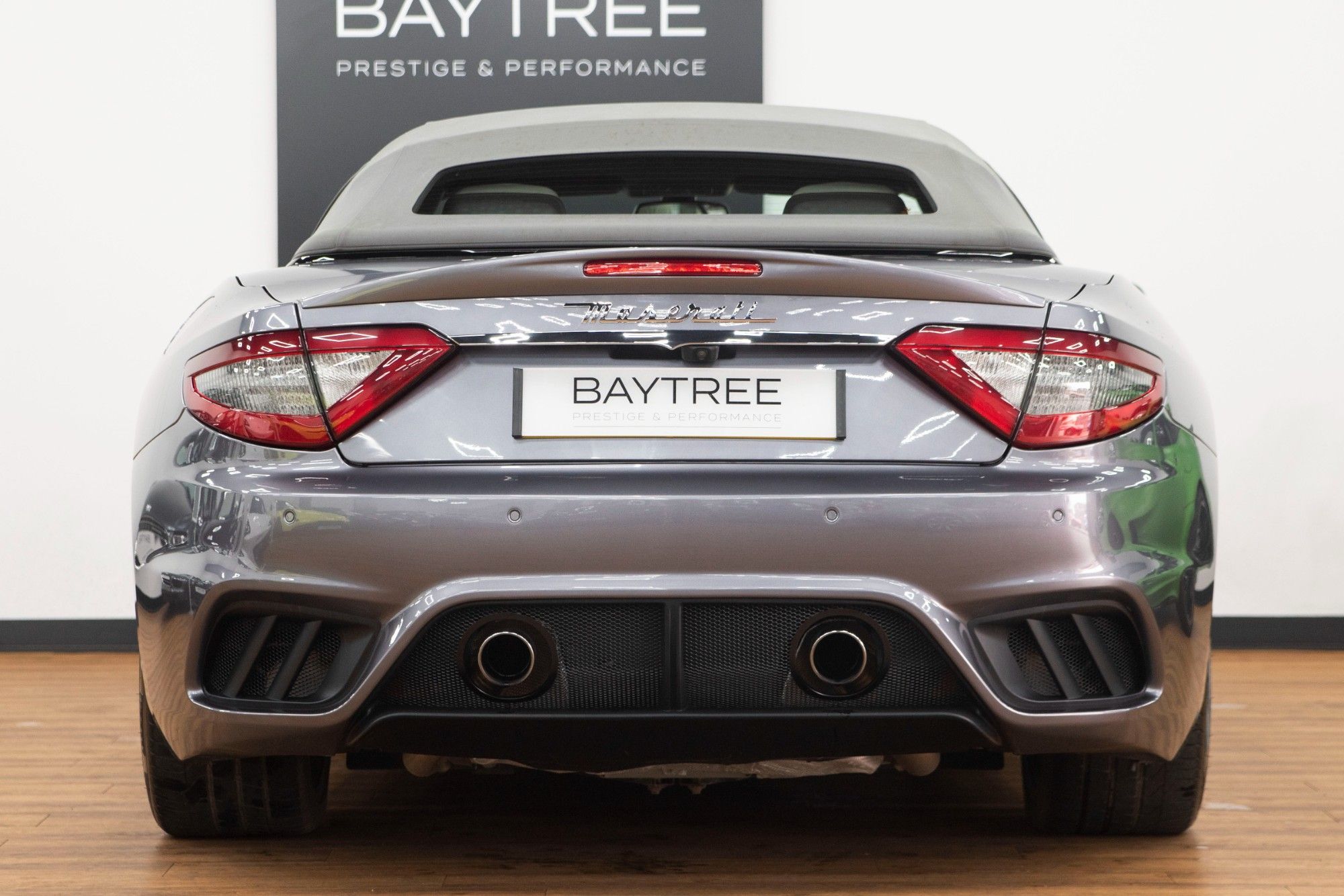 USED 2017 MASERATI GRANCABRIO 4.7 GRANCABRIO MC 
