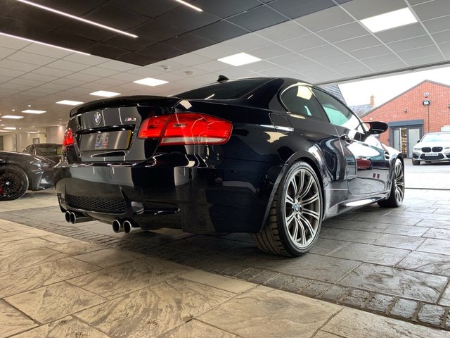 USED 2009 V BMW M3 4.0 M3 2d 414 BHP STUNNING EXAMPLE