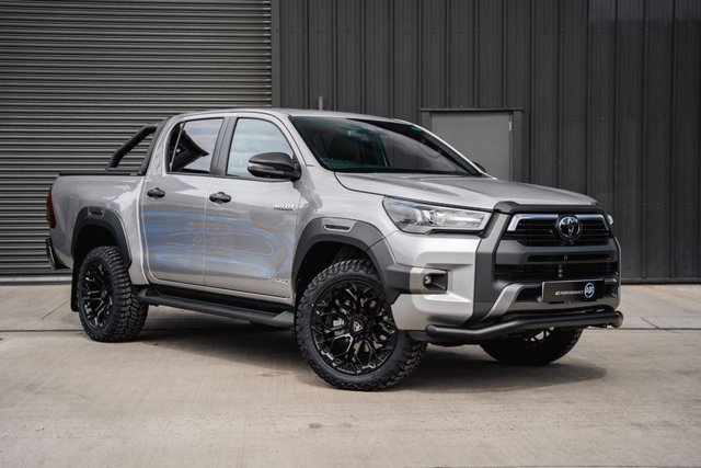 2024 24 Toyota  INVINCIBLE X 4WD D-4D DCB 202 BHP
