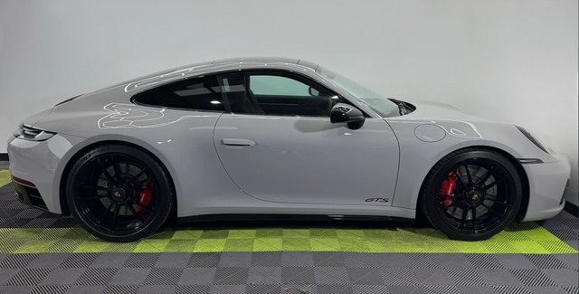 2023 PORSCHE 911 - Photo 8