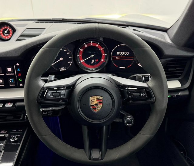 2023 PORSCHE 911 - Photo 11