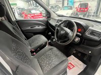 USED 2017 17 VAUXHALL COMBO 1.2L L1H1 2300 CDTI 0d 95 BHP Factory 5 Seats, NO VAT