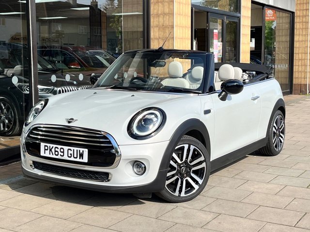 2019 69 MINI Convertible 1.5 COOPER EXCLUSIVE 2d 134 BHP