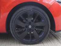 USED 2013 13 RENAULT CLIO 1.5 DYNAMIQUE S MEDIANAV ENERGY DCI S/S 5d 90 BHP www.suffolkcarcentre.co.uk - Located at Ilketshall