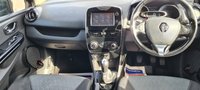 USED 2014 64 RENAULT CLIO 0.9 DYNAMIQUE S MEDIANAV ENERGY TCE S/S 5d 90 BHP REAR PARKING AID +  CRUISE CONTROL +  SAT NAV +  BLUETOOTH +  USB +  AUX +  START ATOP +  17" ALLOYS +  7" TOUCH SCREEN +  DRL +  HILL START ASSIST +  TPMS +