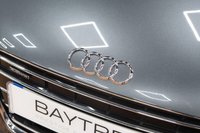 USED 2013 62 AUDI R8 5.2 V10 QUATTRO 