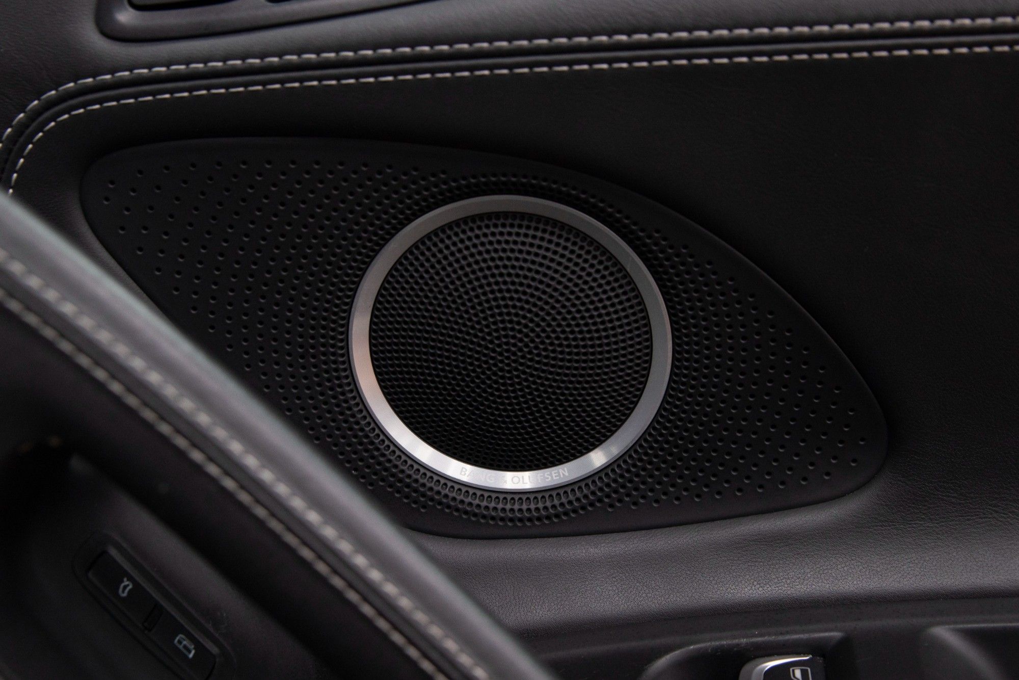 USED 2013 62 AUDI R8 5.2 V10 QUATTRO 