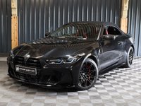 USED 2023 23 BMW M4 3.0 M4 COMPETITION M XDRIVE 2d AUTO 503 BHP ULTIMATE PACK + X DRIVE, M CARBON BUCKET SEATS, DRIVING ASSISTANT PRO PACK, M DRIVERS PACK, PARK ASSIST PRO (360 & 3D CAMERA) HARMAN KARDON SURROUND SOUND AND MORE