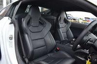 USED 2015 15 AUDI R8 5.2 V10 PLUS QUATTRO 2d 543 BHP 1 OWNER / CARBON SIDEBLADES