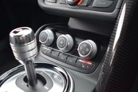 USED 2015 15 AUDI R8 5.2 V10 PLUS QUATTRO 2d 543 BHP 1 OWNER / CARBON SIDEBLADES