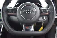 USED 2015 15 AUDI R8 5.2 V10 PLUS QUATTRO 2d 543 BHP 1 OWNER / CARBON SIDEBLADES