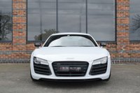 USED 2015 15 AUDI R8 5.2 V10 PLUS QUATTRO 2d 543 BHP 1 OWNER / CARBON SIDEBLADES