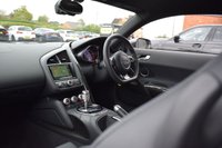 USED 2015 15 AUDI R8 5.2 V10 PLUS QUATTRO 2d 543 BHP 1 OWNER / CARBON SIDEBLADES