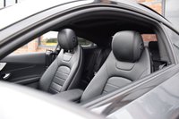 USED 2017 17 MERCEDES-BENZ C-CLASS 2.1 C 220 D AMG LINE PREMIUM 2d 168 BHP PAN ROOF / NIGHT PACK / FSH