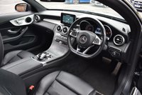 USED 2017 17 MERCEDES-BENZ C-CLASS 2.1 C 220 D AMG LINE PREMIUM 2d 168 BHP PAN ROOF / NIGHT PACK / FSH