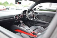 USED 2021 21 AUDI TT RS 2.5 TTRS TFSI QUATTRO AUDI SPORT EDITION 2d 395 BHP EXCLUSIVE JAVA GREEN / B & O